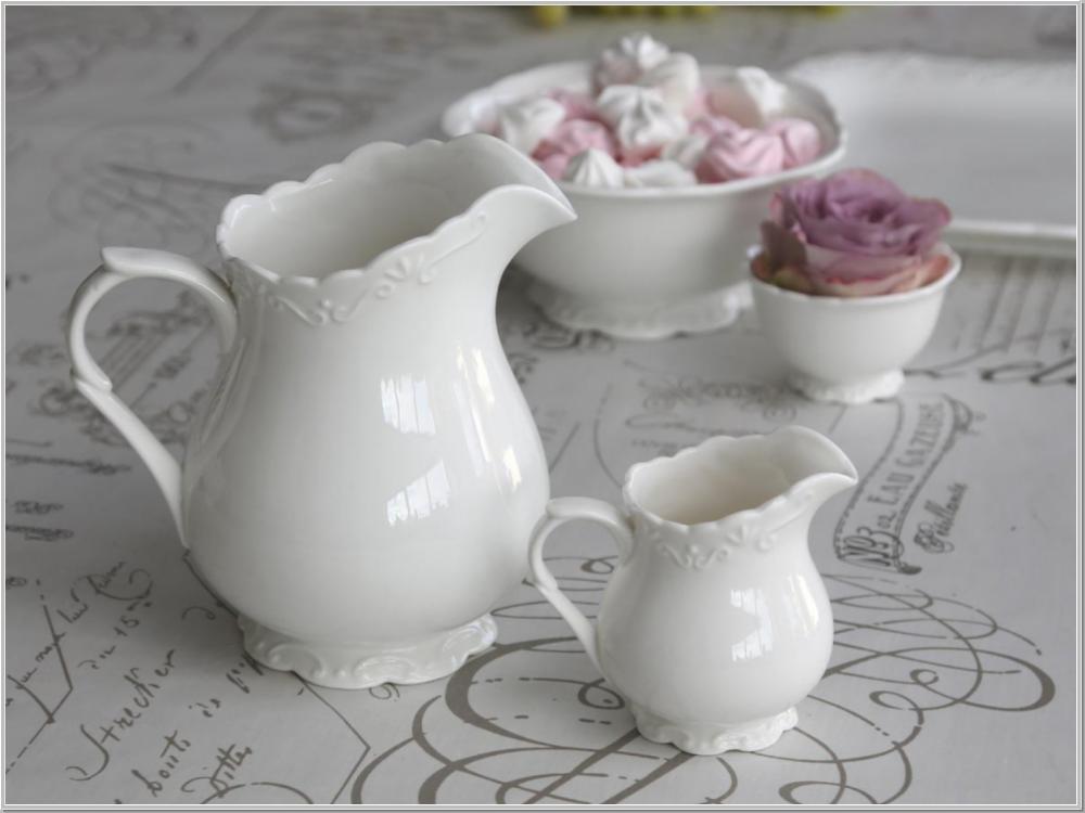 Preview: Kanne PROVENCE weiß Porzellan H18cm Preview: Kanne PROVENCE weiß Porzellan H18cm
