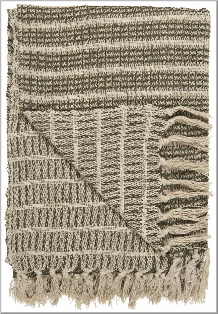 Plaid Strickdecke Creme/Olive 130x160cm mit Fransen Plaid Strickdecke Creme/Olive 130x160cm mit Fransen