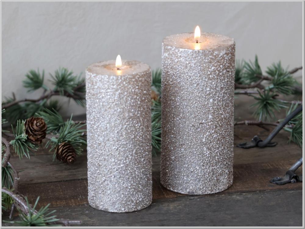 Preview: Macon rustikale Stumpenkerze Puder Glitter H11x Ø5cm Preview: Macon rustikale Stumpenkerze Puder Glitter H11x Ø5cm