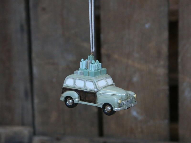 Baumschmuck Auto mit Paket 10x7cm Baumschmuck Auto mit Paket 10x7cm