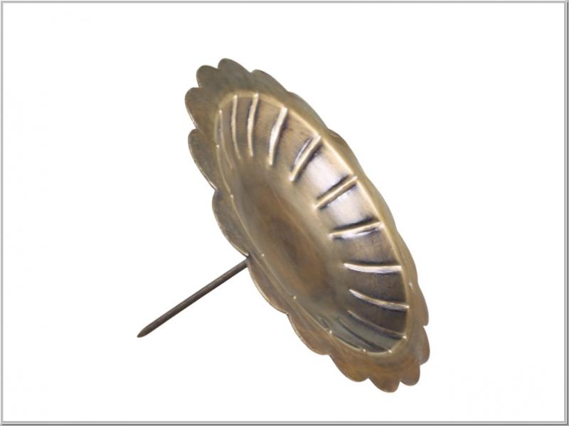 Kerzenhalter antik mit Spieß Messing H6,5xØ10,5cm Kerzenhalter antik mit Spieß Messing H6,5xØ10,5cm