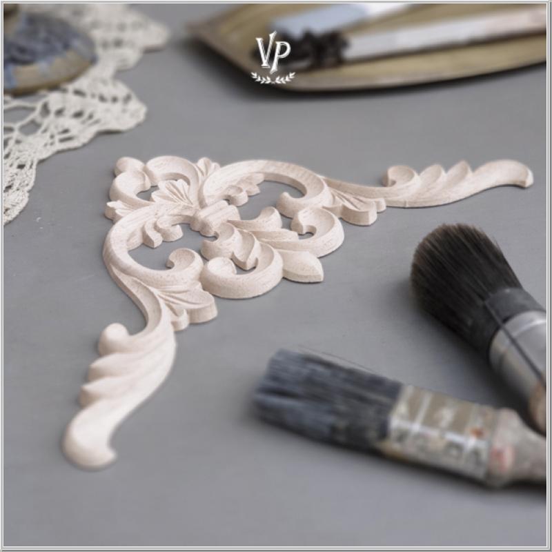 Holzornament Vintage Paint Ornament 20x20cm Holzornament Vintage Paint Ornament 20x20cm