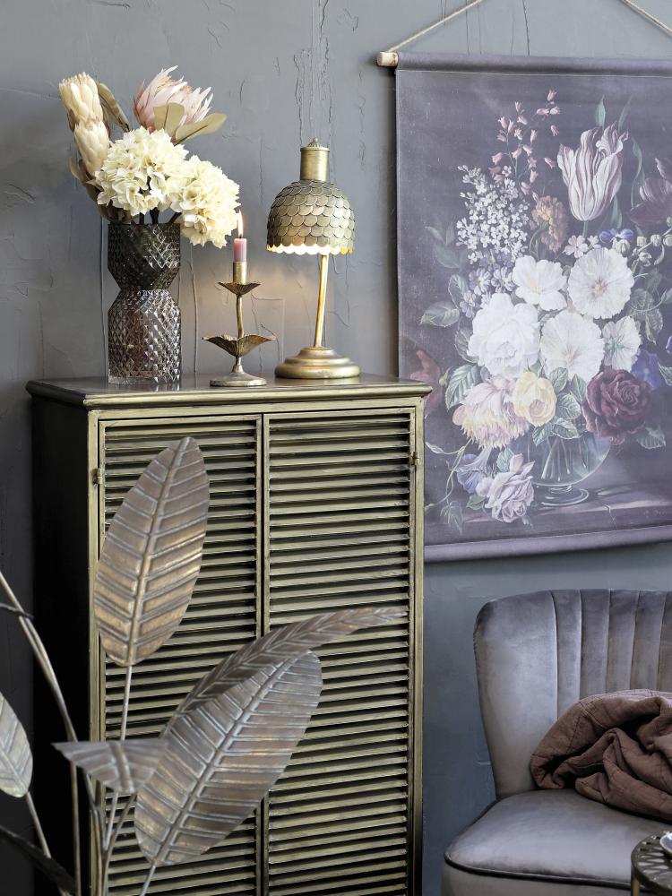 Preview: Candlestick brass with leaf decor H26412,5cm Preview: Candlestick brass with leaf decor H26412,5cm