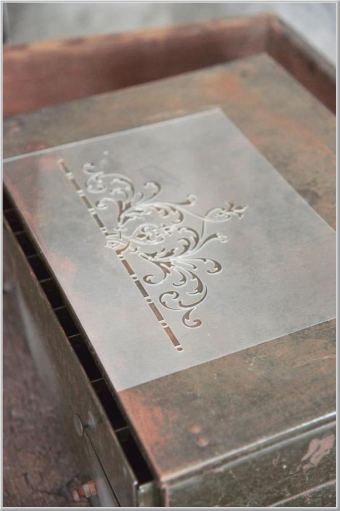 Stencil "Edge Motif" Schablone 24 x 12cm