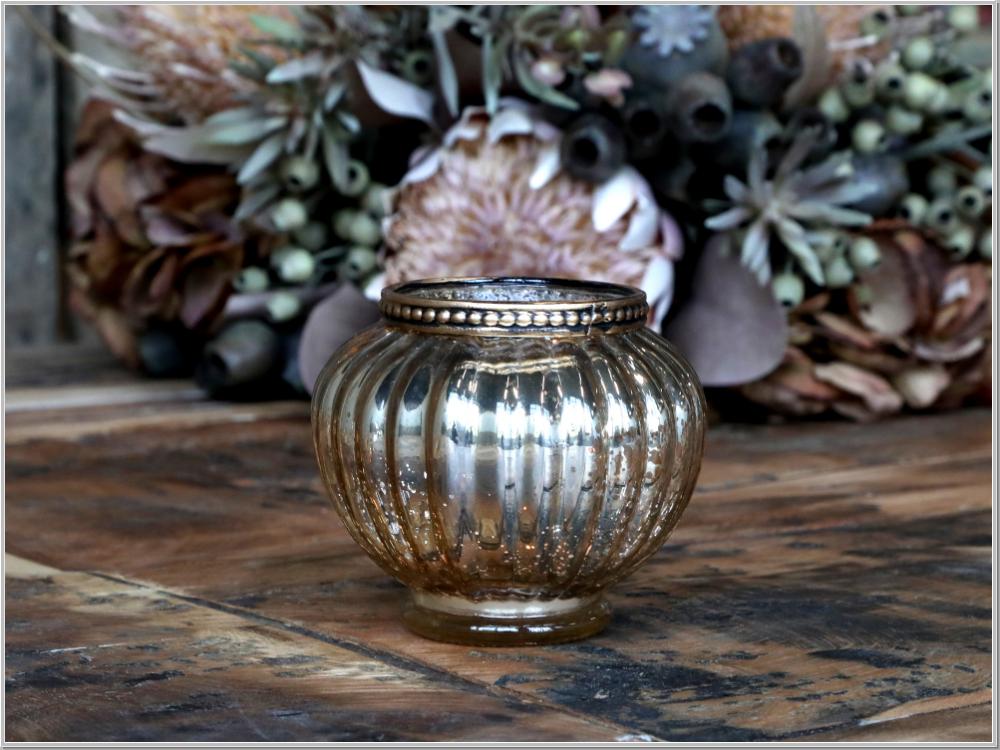 Tealight holder with pearl edge Ø9x9.5cm