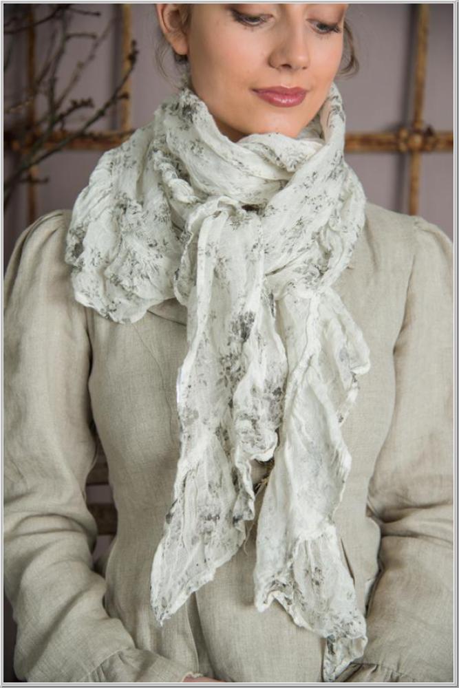 Scarf Cream Flower