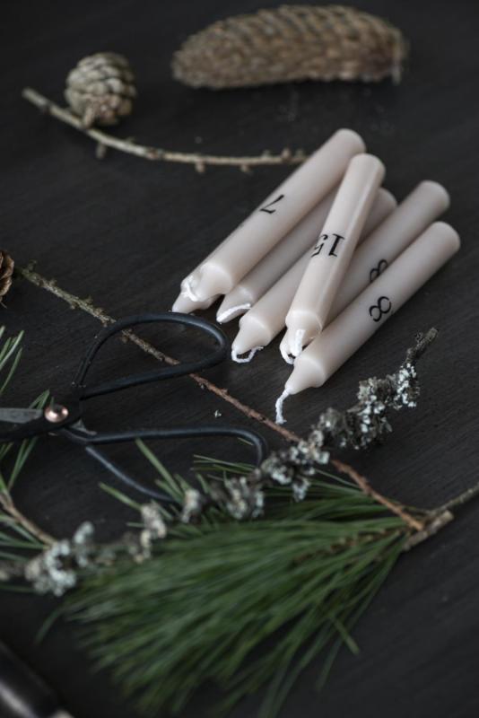 Small Candles Set of 24 H10xØ1,3cm