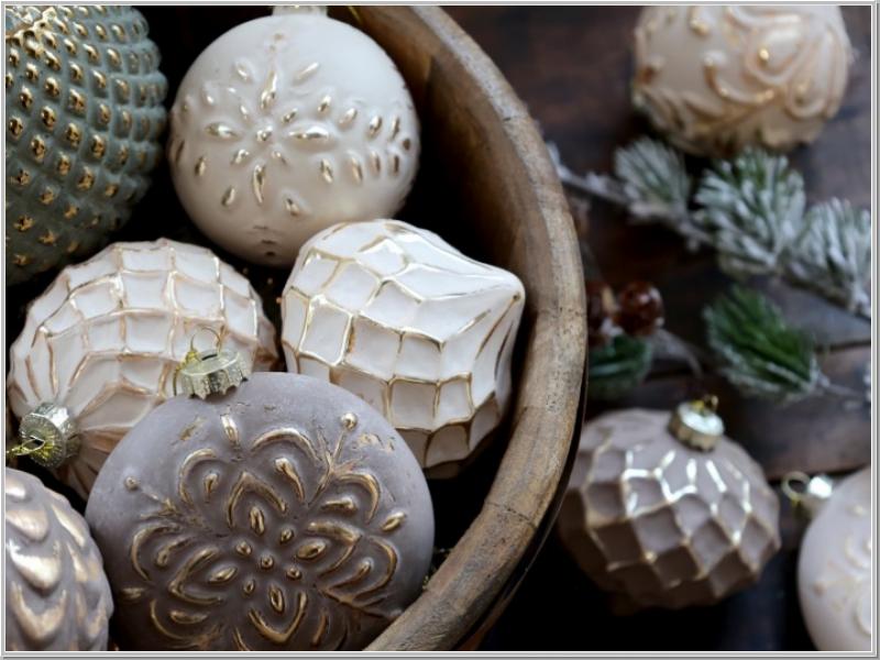 Weihnachtskugel m.Goldmuster Ø12cm