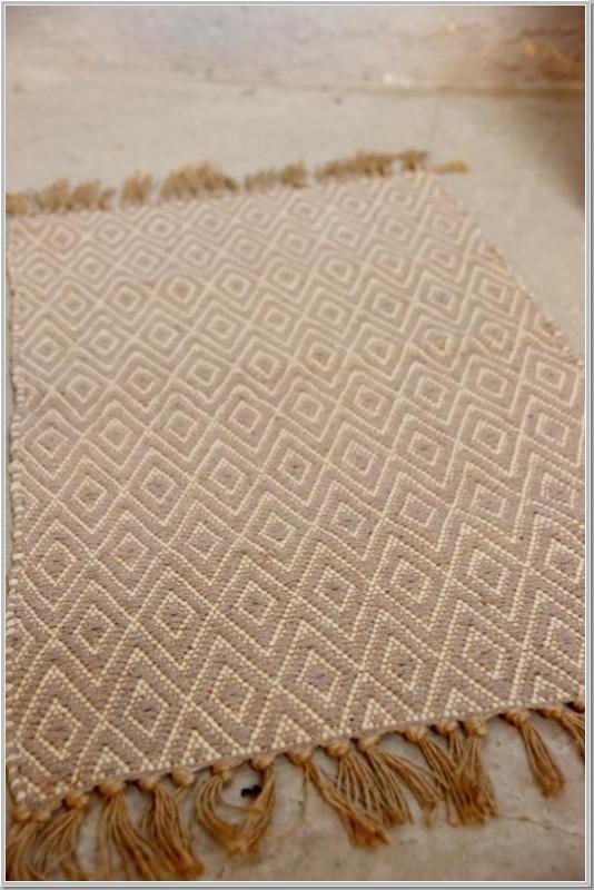 JDL Carpet Rose Creme 70x140cm
